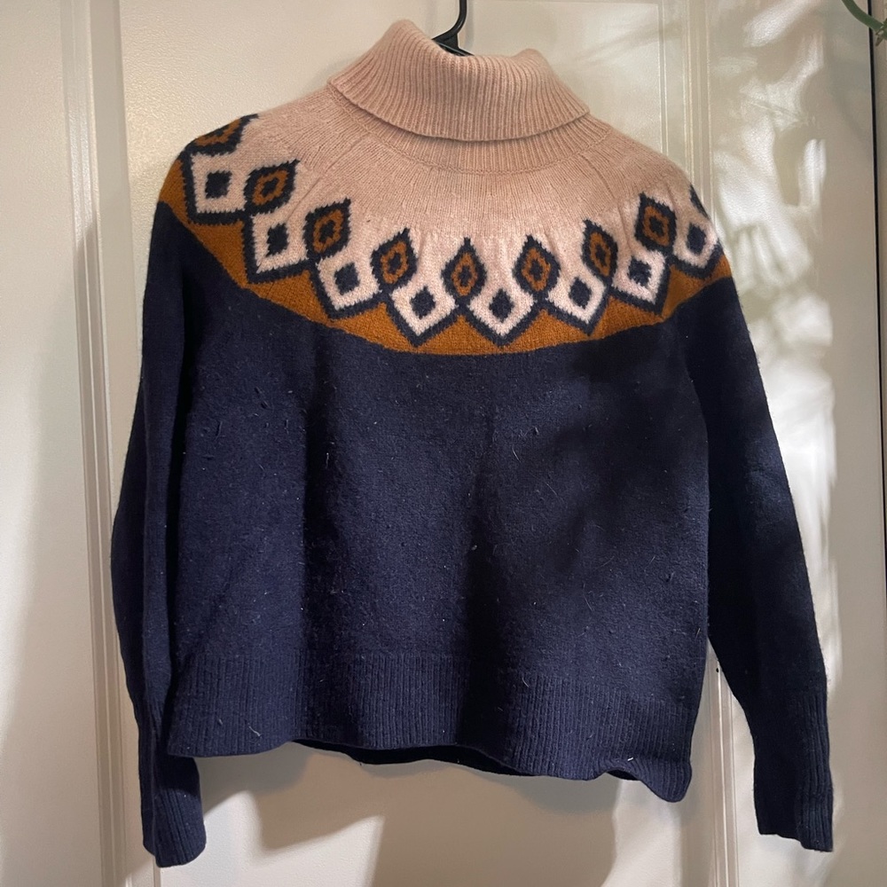 Chunky J. Crew Wool Sweater - Large but fits Medium